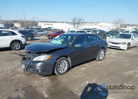 2014 Chrysler 200 Limited from USA, damaged, VIN 1C3CCBCG4EN192353